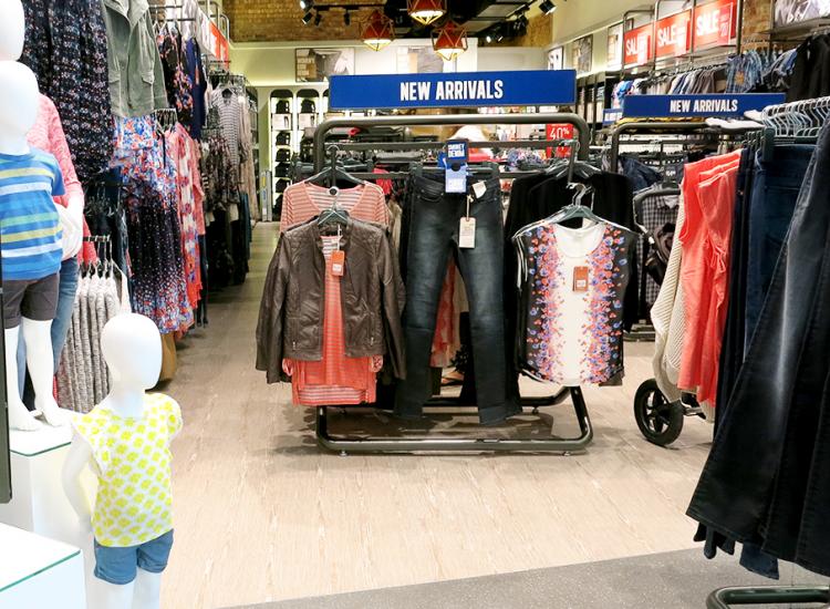 Jeans West, Riccarton